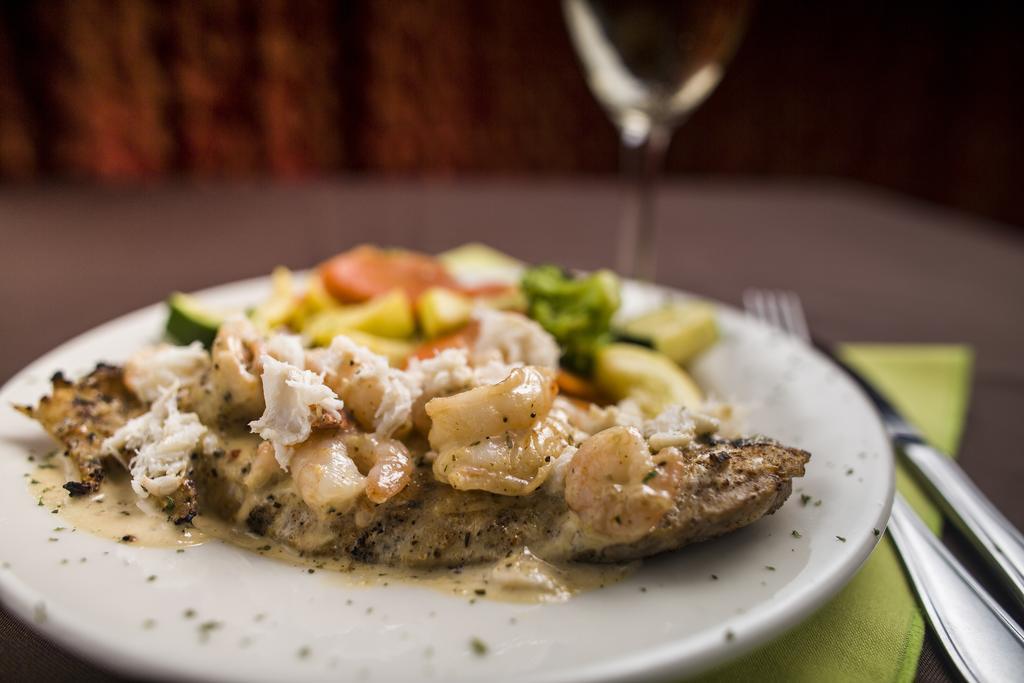 The Almanett Hotel & Bistro กัลฟ์พอร์ต ภายนอก รูปภาพ